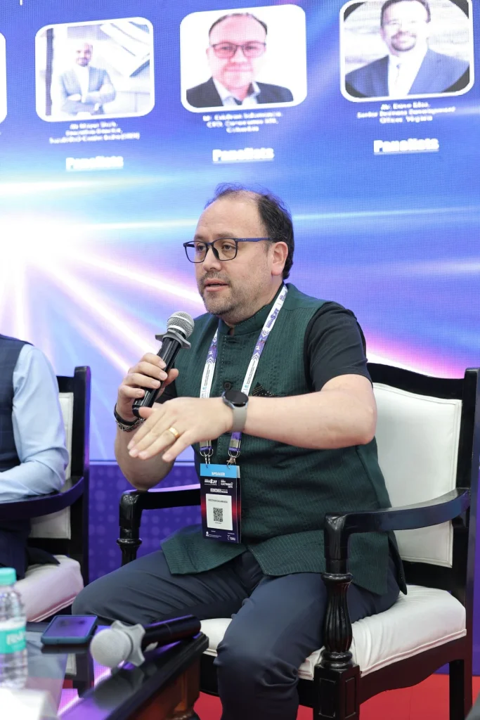 Cristhian Salamanca, CEO de Conexiones B2B, durante su intervención en el Global Technology Summit