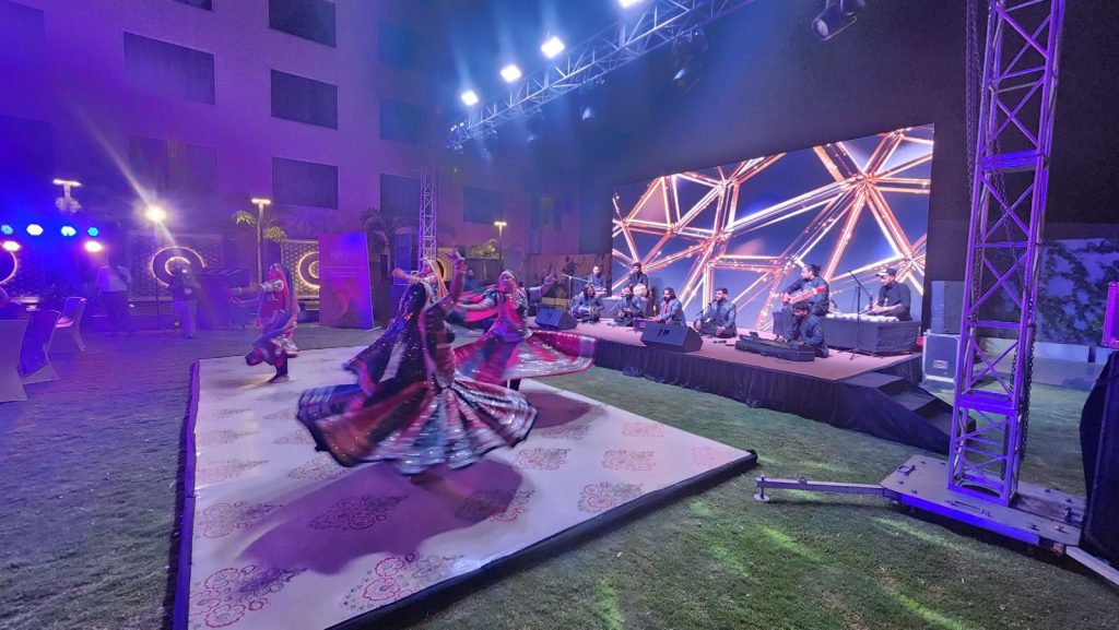 Noche de gala: danzas tradicionales de Rajastán – IGJS Jaipur 2026